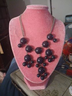 WETSEAL necklace