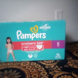 Pampers Cruisers 360' Size 5 Diapers