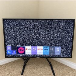 🌟 Samsung 40 Inch TV- Great Condition
