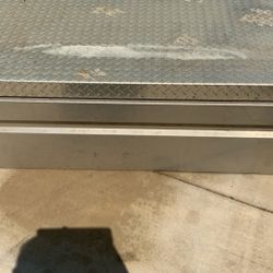 Large Tool Box 72”x 18”x27”w.  Weather Guard.    (No Keys)  No Dents Door Shocks Strong Nice For Working Guy Tools