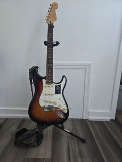 Fender Stratocaster Player ll Series  with accessories