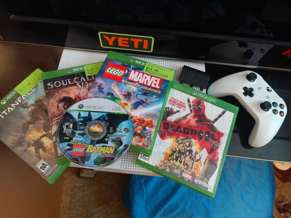 XBOX ONE w/ 5 B@D@$$ GAMES!