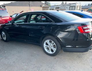 2014 Ford Taurus