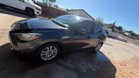2017 Toyota Yaris iA