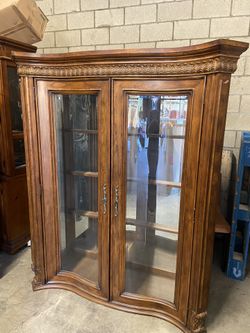 Gorgeous Display Case