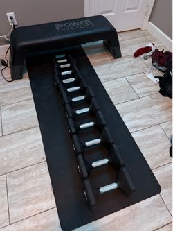 Peloton Weights 5-30lbs with a Mat and Bench