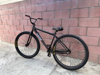 Throne 29In Bike