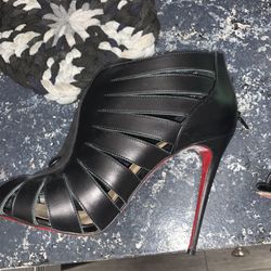 Authentic Leather And Suede louboutin Heels Size 40 (9.5)