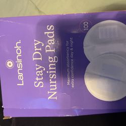 Lansinoh Stay Dry Pads! (breastfeeding) 