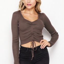 Crop Top Long Sleeve. 