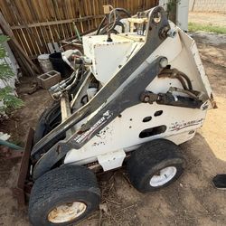 Ramrod Task Master 900T Mini Skid Steer