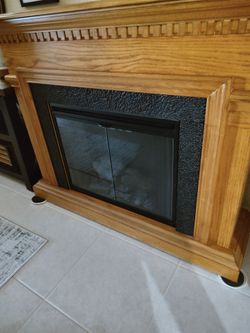 FAUX FLAME REAL WOOD ELECTRIC FIREPLACE