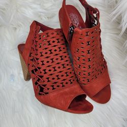 Vince Camuto Sandals 