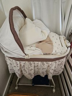 Delta Baby Bassinet