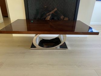 Coffee Table with 2 side tables