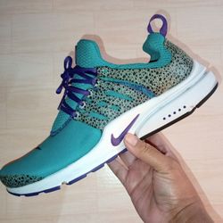 Men's Size 10 Nike Presto Teal Safari 