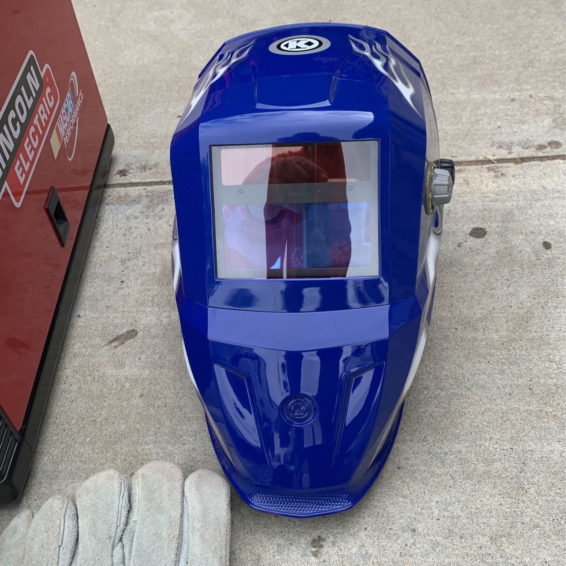 Lincoln Pro Mig 180 Welder And Accessories for Sale in Murrieta, CA ...