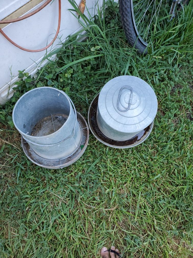 Chicken feeder and waterer