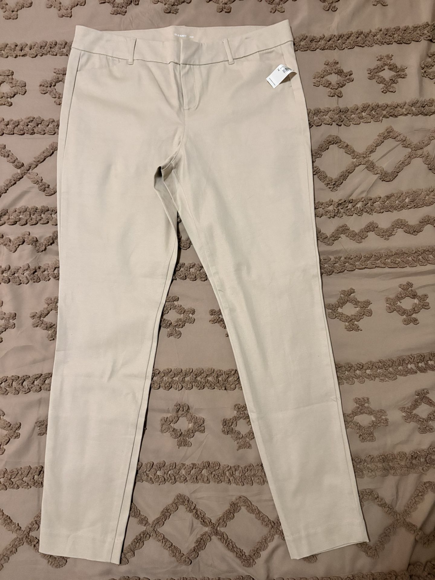 Old Navy Pixie Pants- 14