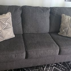 Like new grey loveseat sofa - perfect for apartment