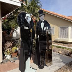 Retro Mirror Sculpture 