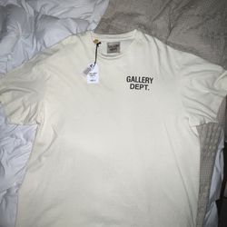 Gallery Dept Men Tshirt Size XL