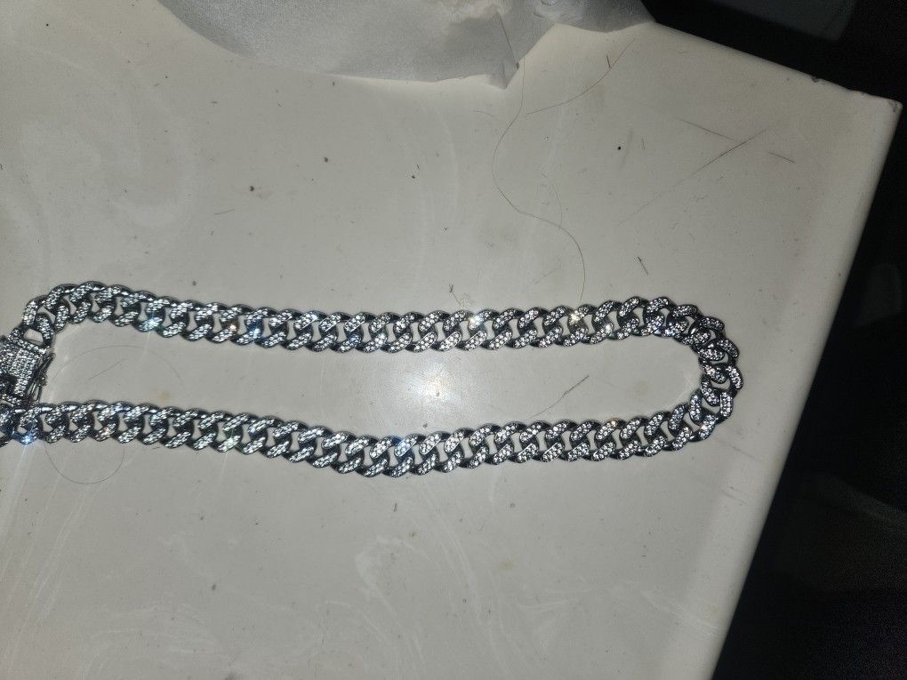 18 Inch Silver Chain