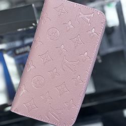 Women's luxury pink Wallet 