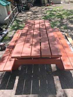 Picnic bench great shape