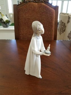 Lladró porcelain Statuette