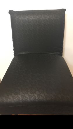 4 Black chair covers