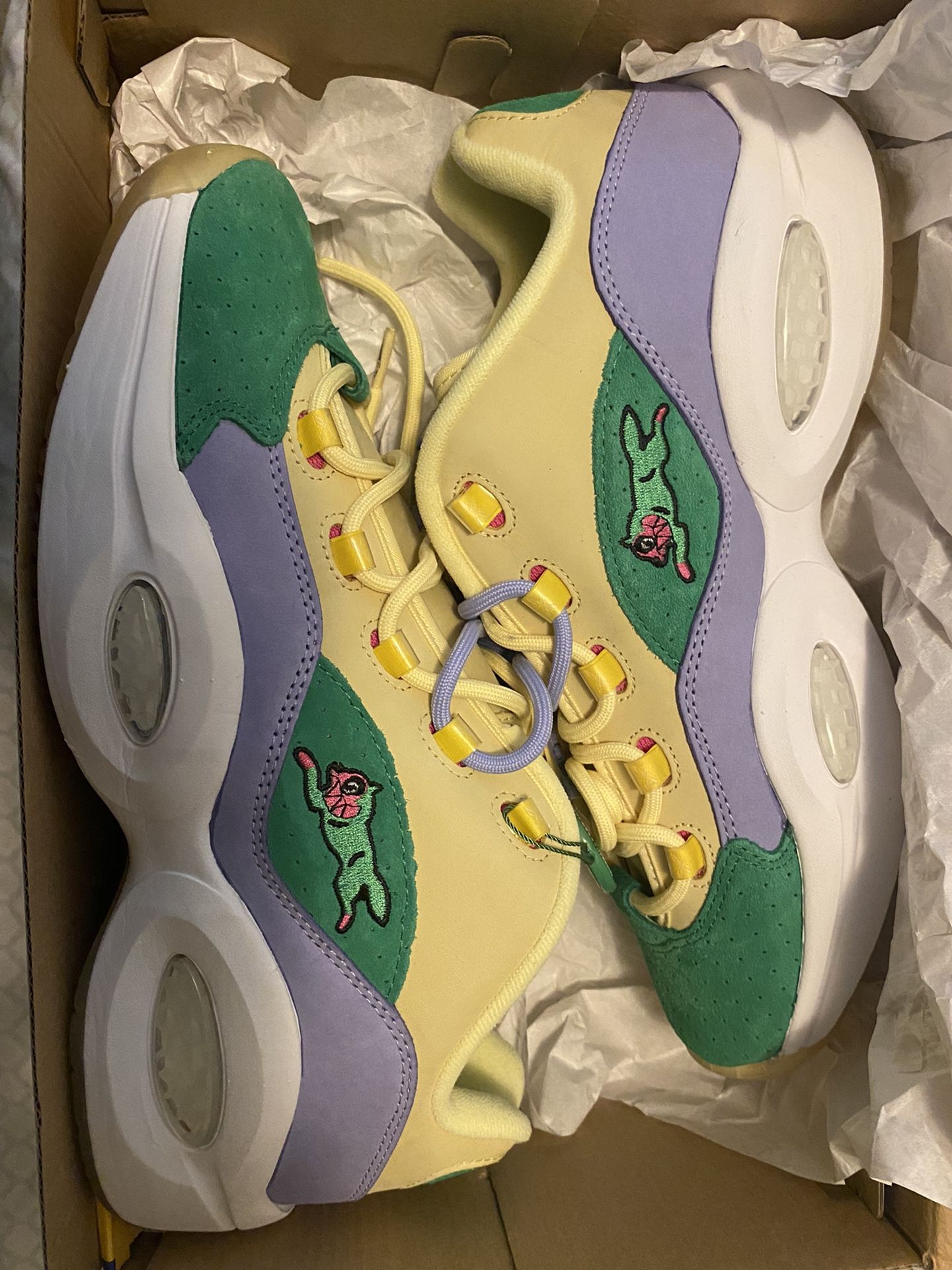 Reebok Question Low Size 11.5 Ds Ice cream Collab