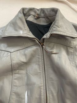 Ladies Winter Weight LEATHER Biker jacket.