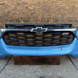 2024 - 2025 Chevrolet Trax RS Front Upper Bumper Grille OEM# (contact info removed)7