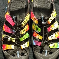 KEEN Women's Hiking Sandals 