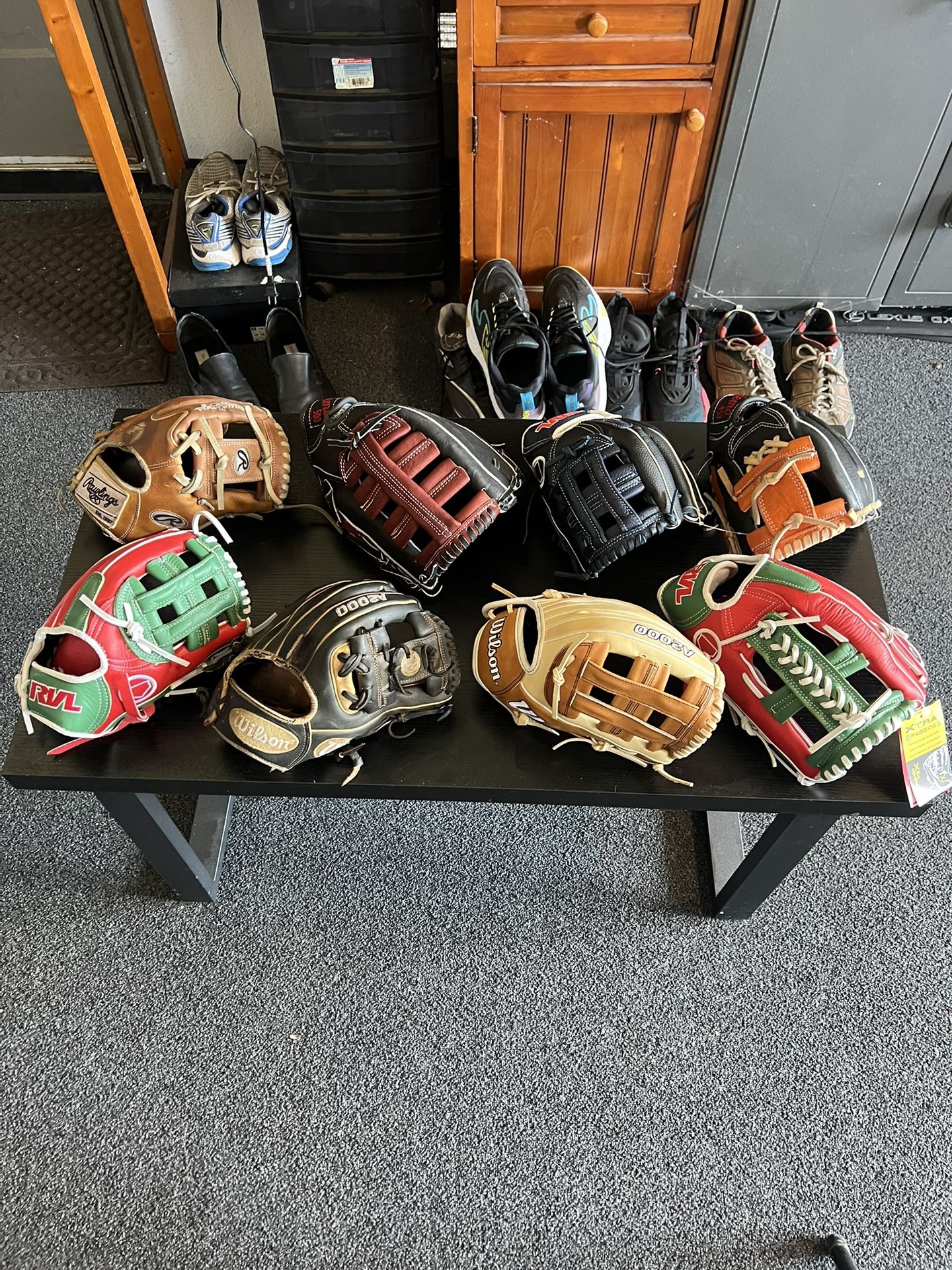 Premium Baseball Gloves -Wilson-Rawlings