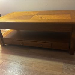 Adjustable Coffee Table 