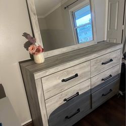 King Bed Set With Matters