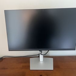 Dell 24 Inch Monitor P2422HE With USB C Hub