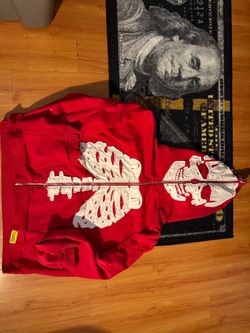 Red hoddie