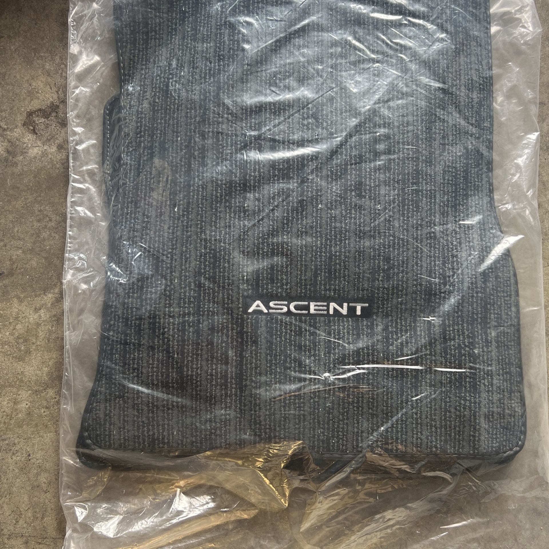 Brand New Subaru Ascent Floor Carpet Floor Mats