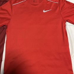 Nike shirt reflects light in the dark) See 2nd Photo