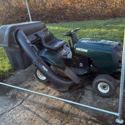 Craftsman Riding Lawnmower