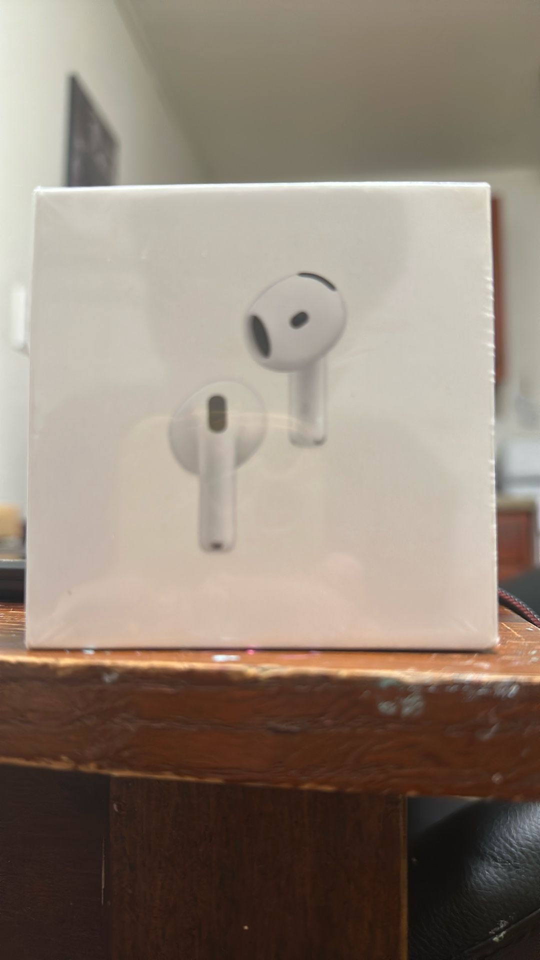 AirPods 4