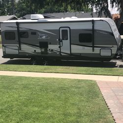 2020 Jayco Travel Trailer 