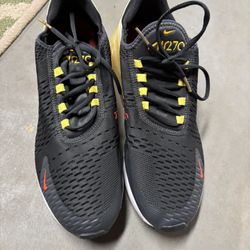 Nike 270s.
