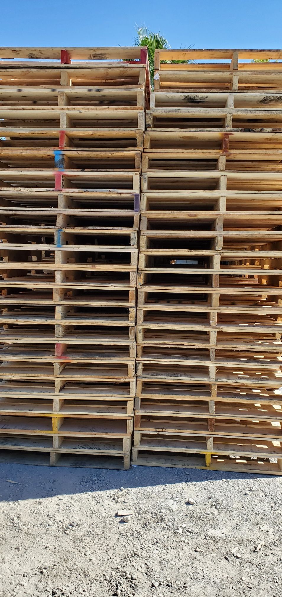 Wood Pallets for Sale in Fontana, CA OfferUp