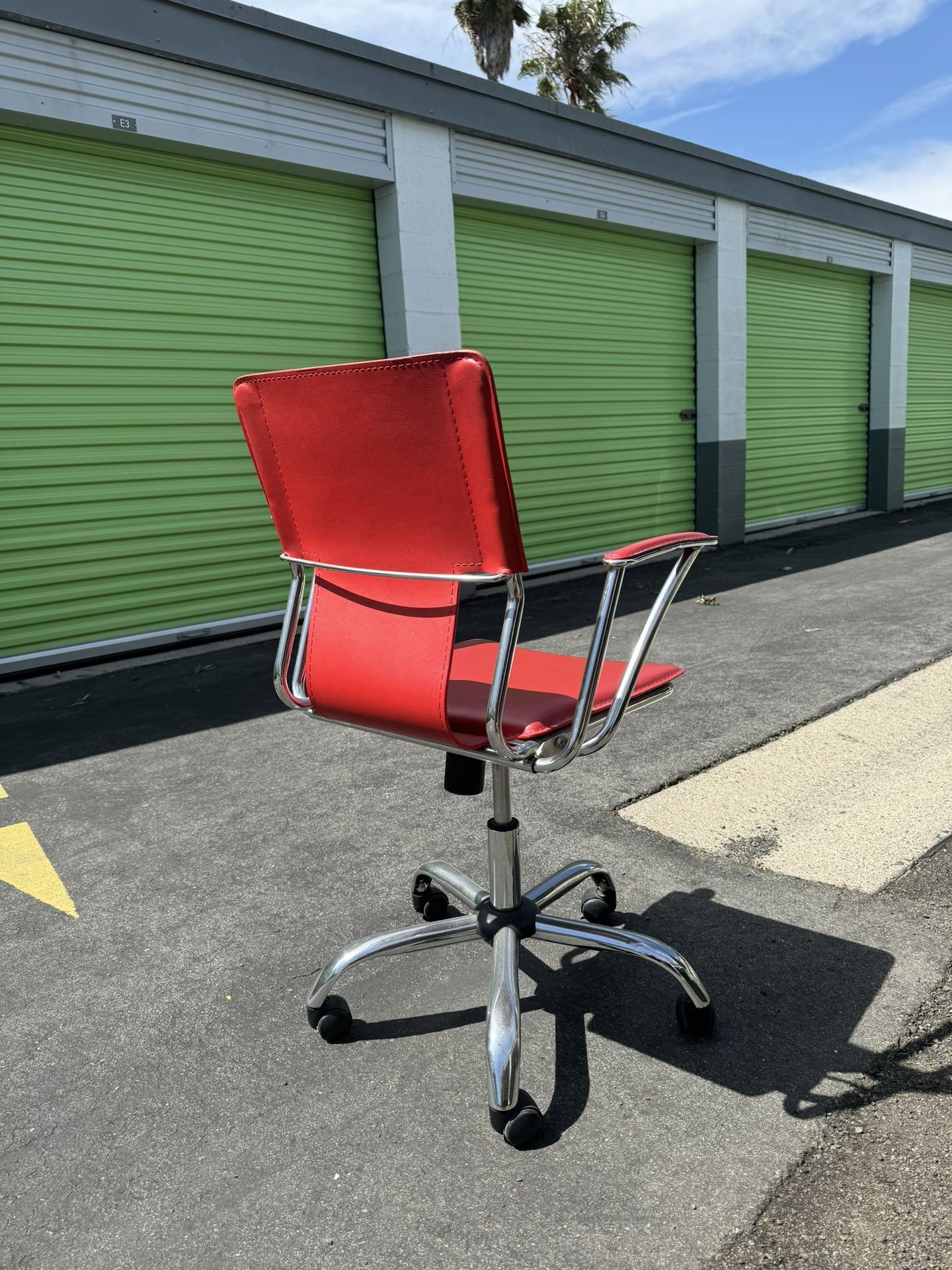 Vintage Red Leather Computer Chair
