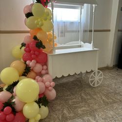 Wagon Balloon Garland 