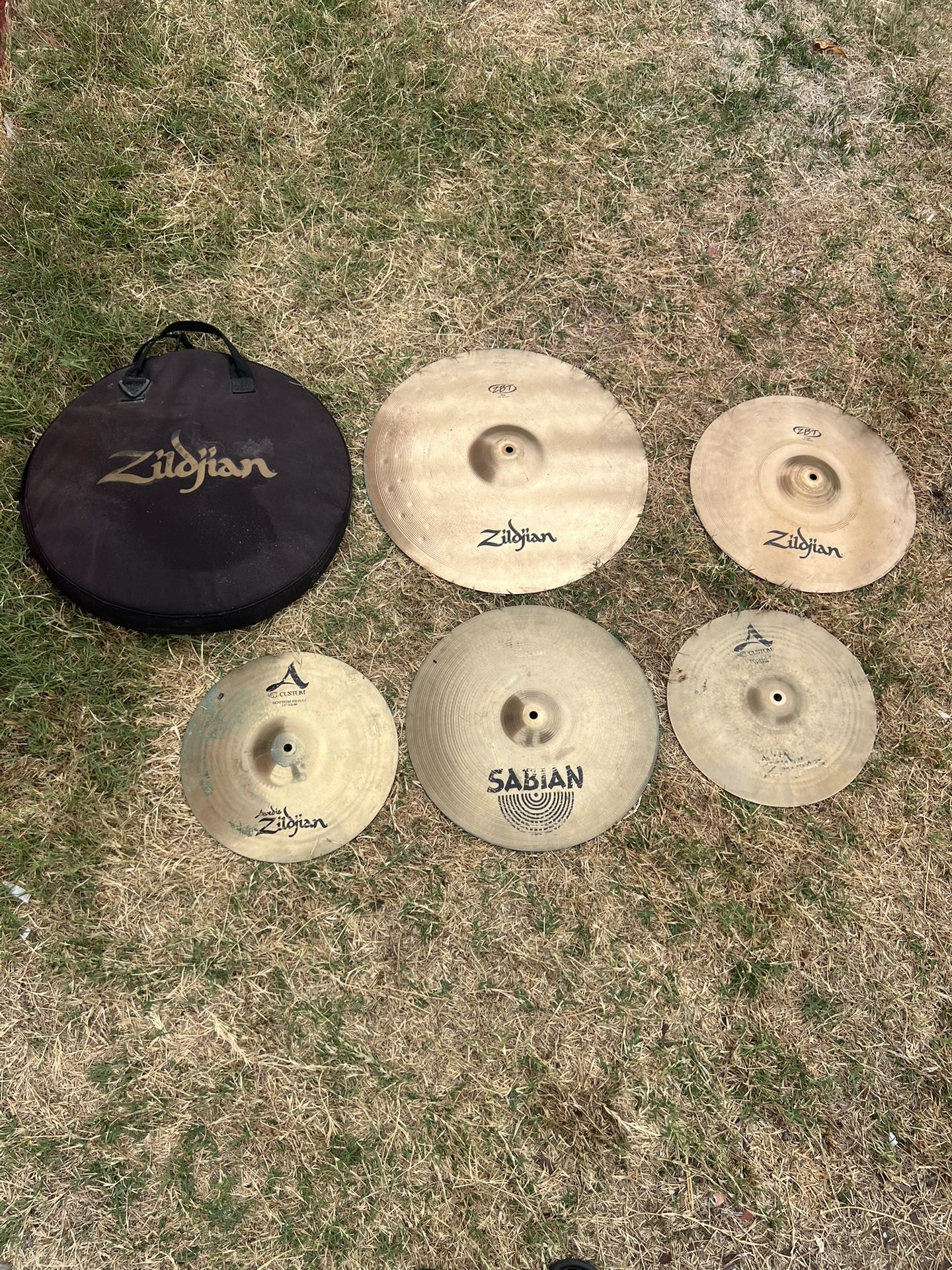 Set Of Drum Cymbals & a Carrying Case